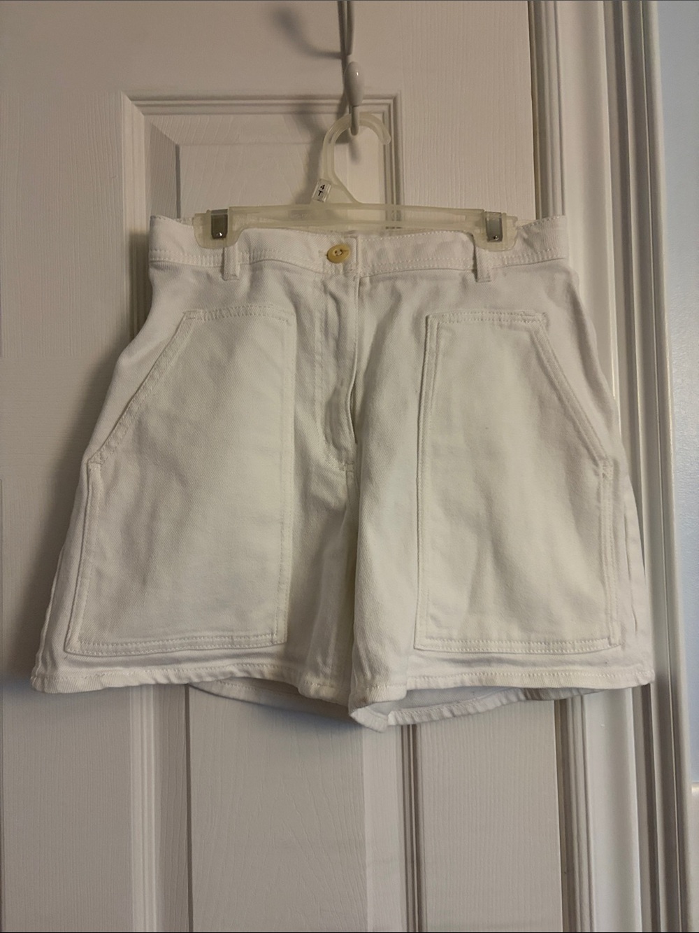 Aritzia Women's White High-Waist Shorts